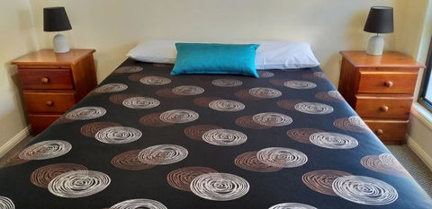 Emerald Motel Apartments - Accommodation QLD 3