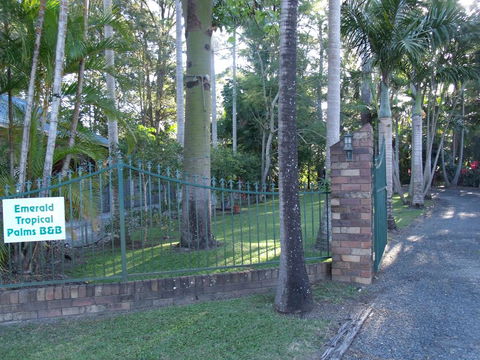Emerald Tropical Palms B & B - Accommodation QLD 2