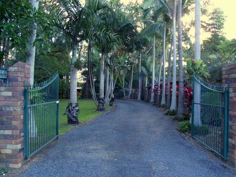 Emerald Tropical Palms B & B - Accommodation QLD 0