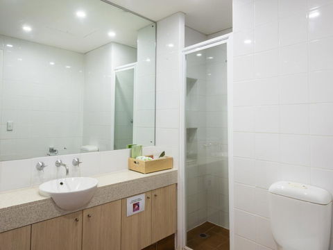 Emu Walk Apartments - Accommodation QLD 1