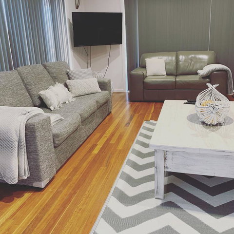 Escape On Excellence - Accommodation QLD 3