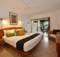 Escape StudioHibiscus - Accommodation QLD