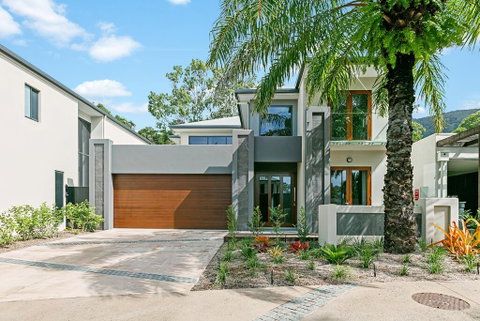 Esprit Luxury Retreat Palm Cove - Accommodation QLD 0