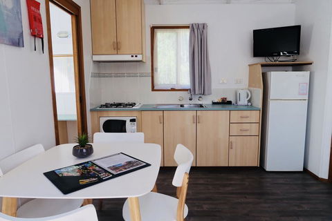 Euroa Caravan Park - Accommodation QLD 2