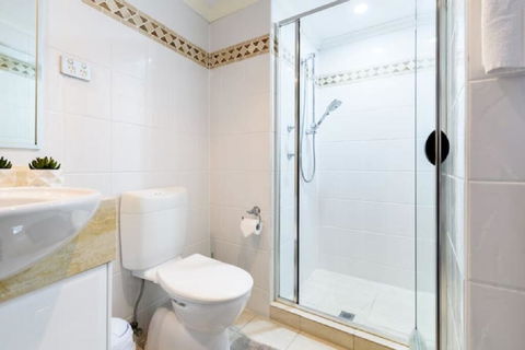 Excluza - Accommodation QLD 1
