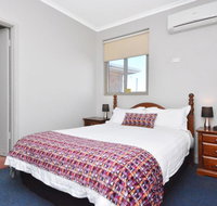 Eyre Hotel - Accommodation QLD