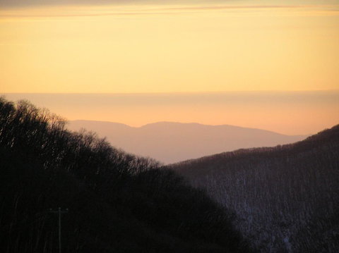 Falls Creek Country Club - Accommodation QLD 3