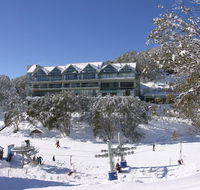 Falls Creek Country Club - Accommodation QLD