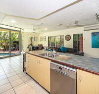 Fannie Bay Art House - Accommodation QLD