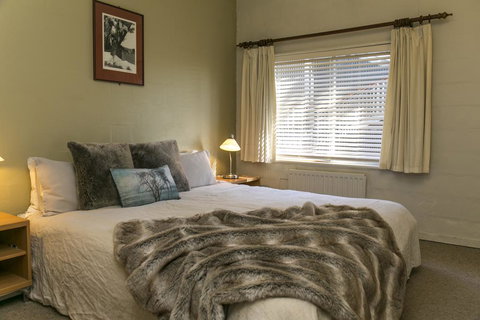 Feathertop Alpine Lodge - Accommodation QLD 2