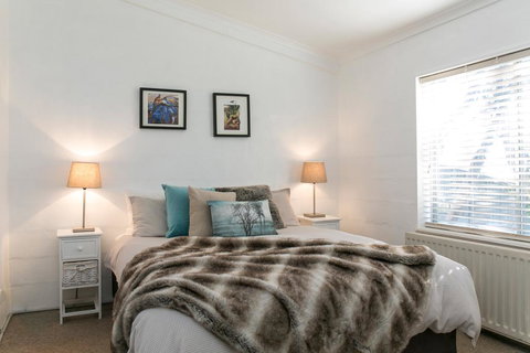 Feathertop Alpine Lodge - Accommodation QLD 3