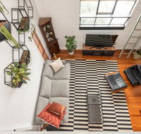 Fitzroy Converted Warehouse Penthouse - Accommodation QLD