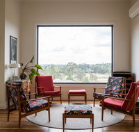 Five Bed Five Bath Five Star View - 2 Mins to CBD - Wentworth Estate - Accommodation QLD