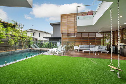 Flawless & Modern Luxury, Sunshine Beach - Accommodation QLD 1