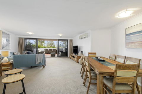 Flightdeck 101, 5-7 Clarence Street - Accommodation QLD 3