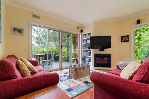Forest View - Accommodation QLD 3
