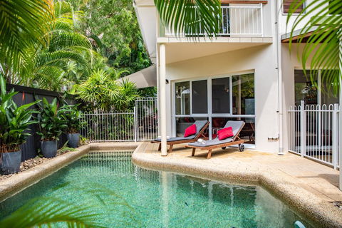 Four Mile Beach Retreat - Accommodation QLD 0