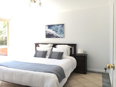 Fox Farm - Entire House Sleeps 12 Ppl - Accommodation QLD 0