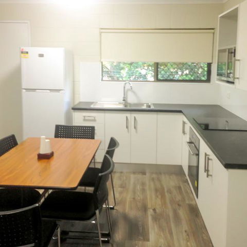 Fox Glenn Motor Inn - Accommodation QLD 3