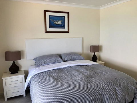 Frangipani 208 - Accommodation QLD 3