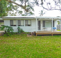 Frangipani Cottage  Callala Beach - Accommodation QLD