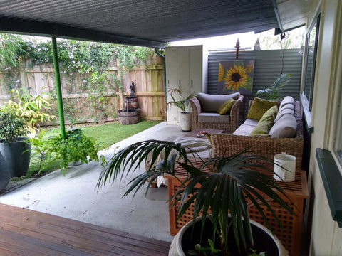 Friends Holiday House - Accommodation QLD 2
