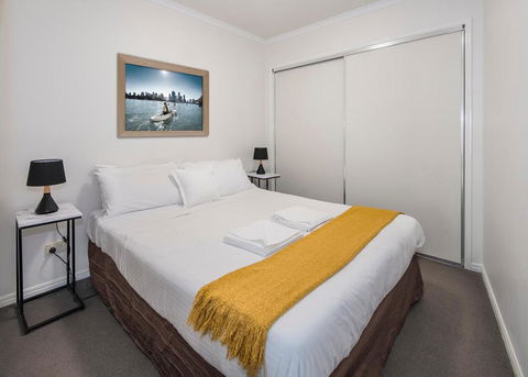 FV4006 Apartments - Accommodation QLD 2