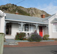 Gardenia House - Accommodation QLD