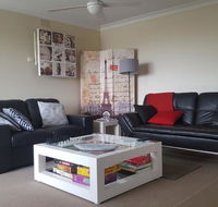 Gateway to the Surf Coast and Geelong - Accommodation QLD