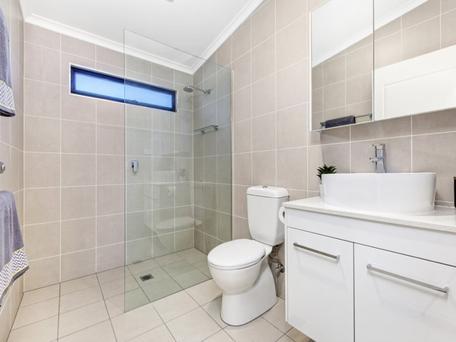 George Bass Motor Inn - Accommodation QLD 1