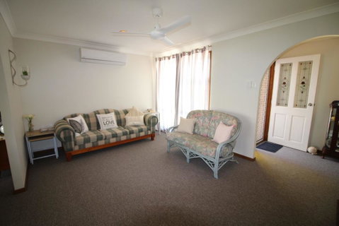Gerry's Waterfront - Accommodation QLD 1