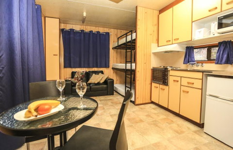 Getaway Tourist Park - Accommodation QLD 1