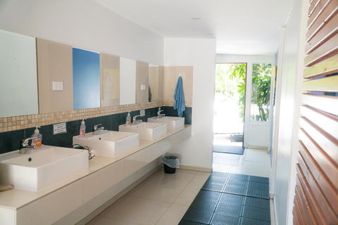 Globetrotters International - Accommodation QLD 2