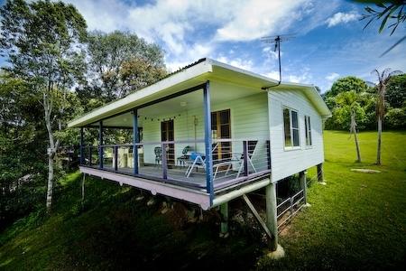 Glocca Morra Cottage - Accommodation QLD 0