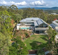 Gold Coast Stunning Home and Unit close to Theme Parks - Accommodation QLD