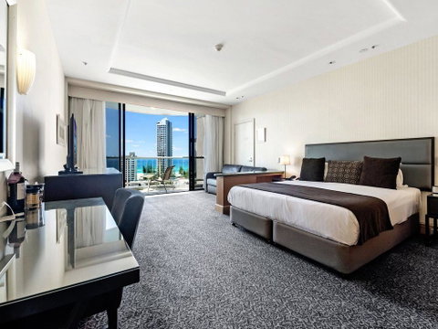 Gold Tower 2 Bed In Oaks Surfers Paradise - Accommodation QLD 0