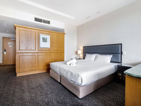 Gold Tower 8th Level Private Two Bedroom Dual Key - Accommodation QLD 3