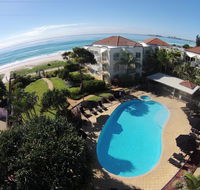 Golden Riviera Absolute Beachfront Resort - Accommodation QLD