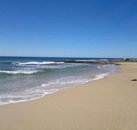 Golden Sands 1 - Absolute Beachfront - Accommodation QLD