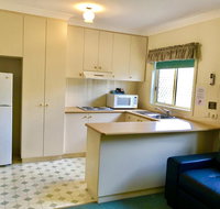 Golfview Motor Inn - Accommodation QLD