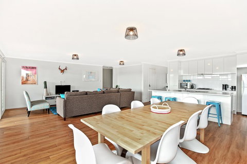 Goolwa Dune Views - Accommodation QLD 1