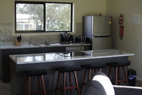 Goolwa Spa & River Retreat House - Accommodation QLD 2