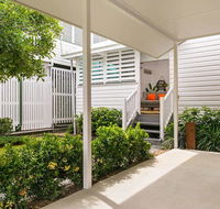 Gorgeous Cottage Close to the City - Accommodation QLD