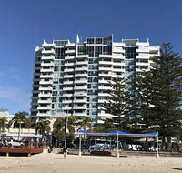 Grand Hotel Apartments Gold Coast by owner - Accommodation QLD