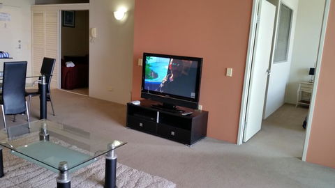 Grand Hotel Apartments Gold Coast By Owner - Accommodation QLD 2