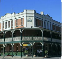 Grand Neath Hotel - Accommodation QLD