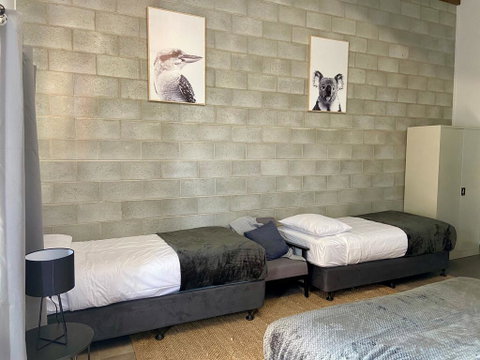 Granite Belt Cabins - Accommodation QLD 0