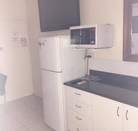 Granville Tavern and Motel - Accommodation QLD