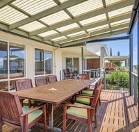Green Reef Beach House - Accommodation QLD