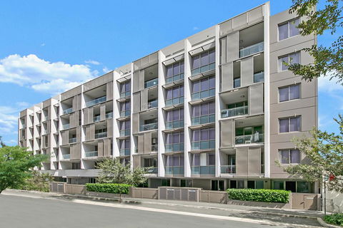 Green Square: Stylish Cozy Apartment In SYDNEY - Accommodation QLD 1
